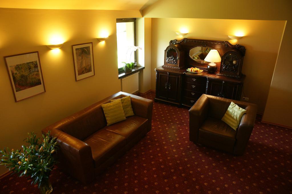 פוזנן Hotel Grodzki מראה חיצוני תמונה