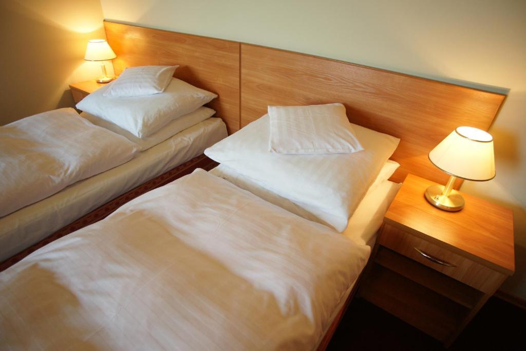 פוזנן Hotel Grodzki חדר תמונה
